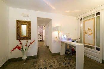 Bed & Breakfast Gem De Luxe 3*
